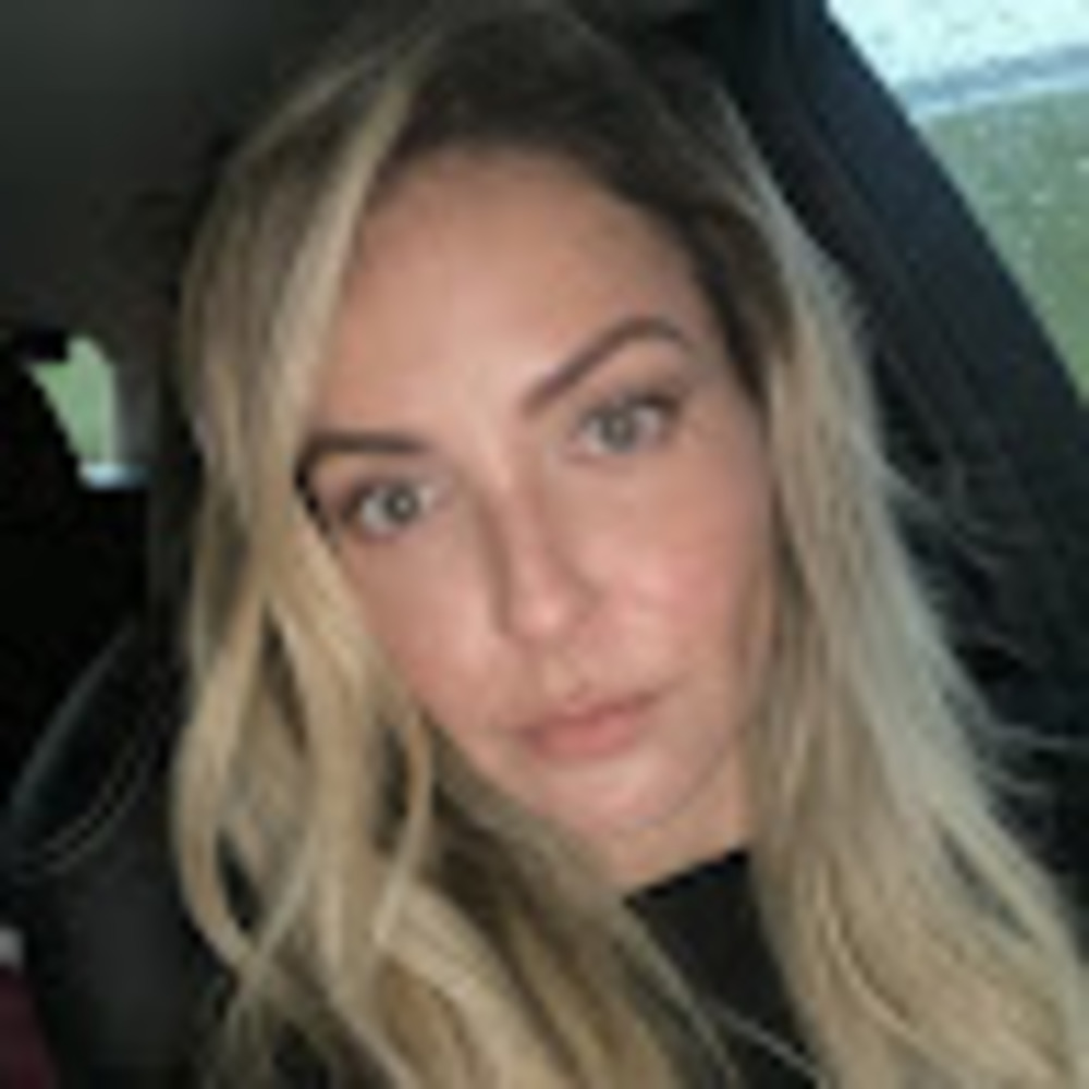 Meet your Posher, Carol